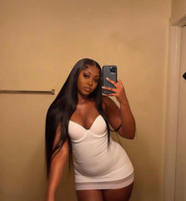 Load image into Gallery viewer, Straight Lace Front Wig