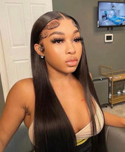 Load image into Gallery viewer, Straight Lace Front Wig